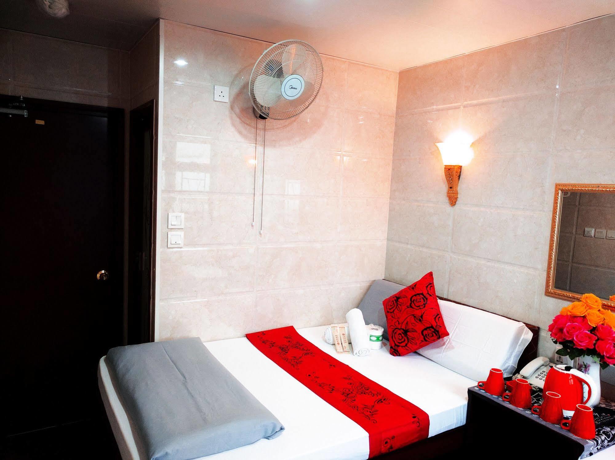 Dhillon Hotel -Guest House & Hostel Гонконг Екстер'єр фото